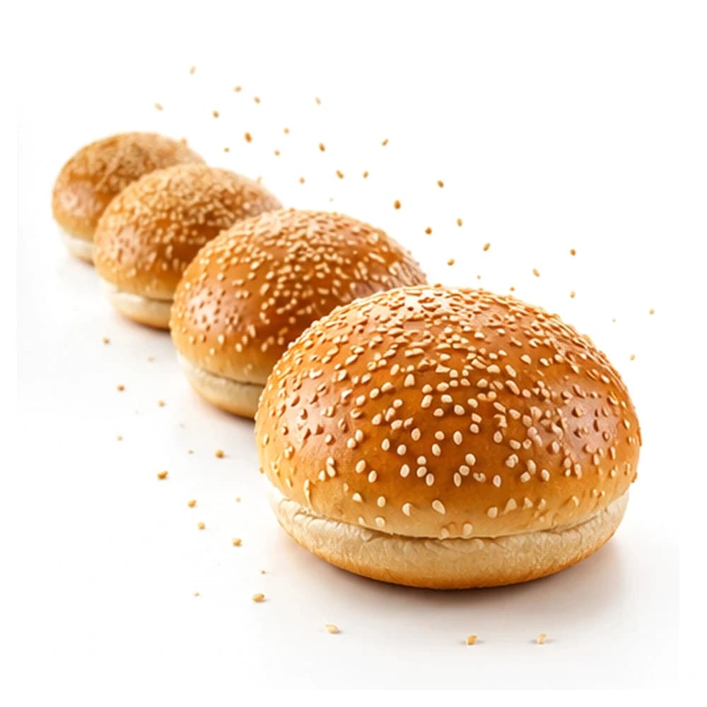 Vier Hamburger Buns mit Sesam hintereinander in einer Reihe, in Höhe, Form und Bräunung gleich